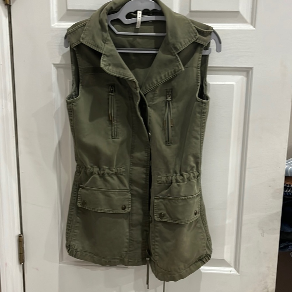 Cinch waist olive military style vest